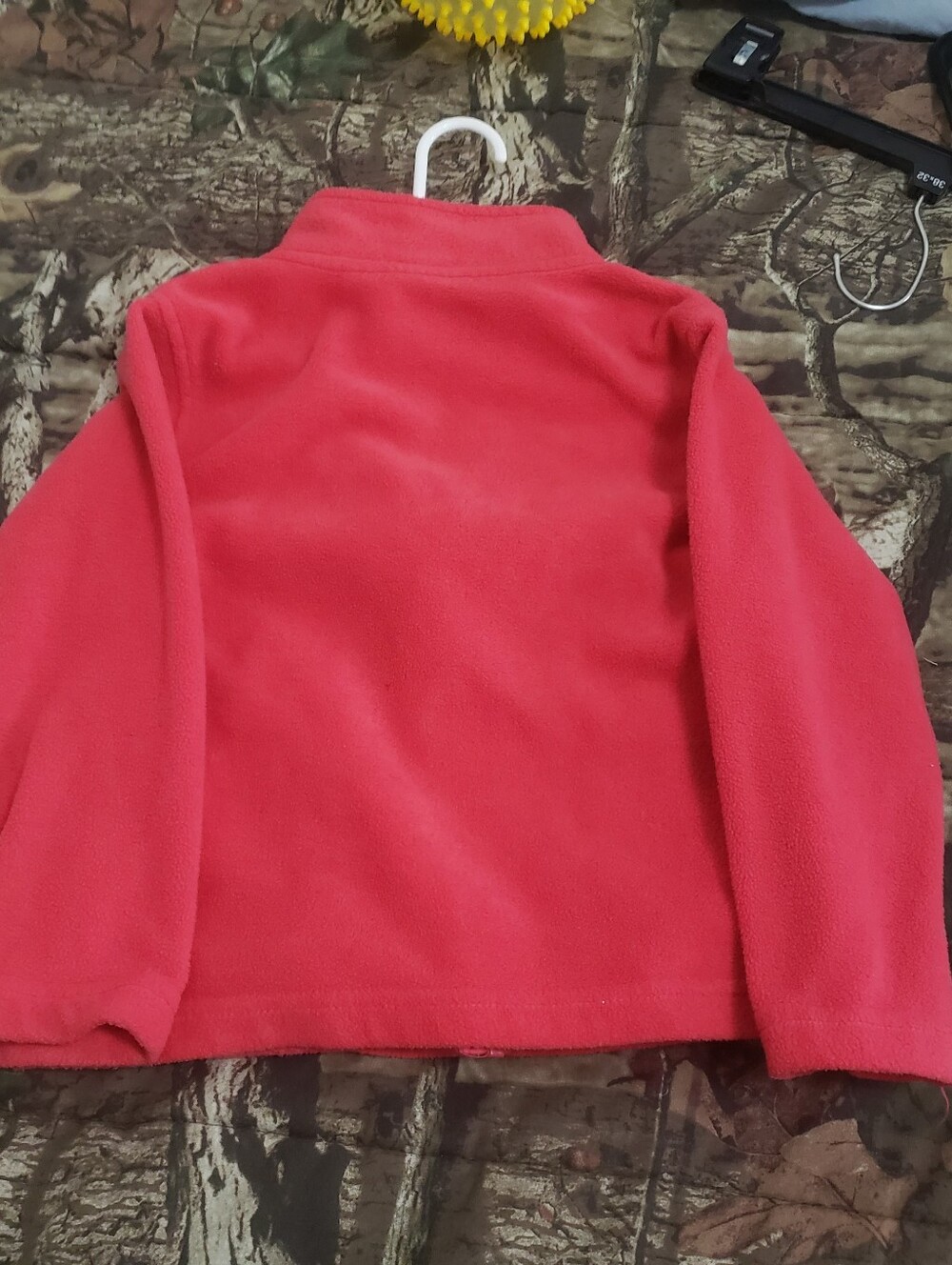 Bass Pro Shops Coral Pink Fleece Jacket - Picture 3 of 3